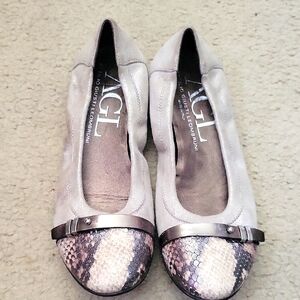 NWOT AGL Cap Toe Ballet Flats Size 37